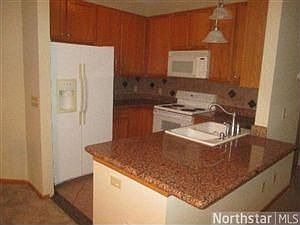 3rd image of 631 Woodduck Dr Unit B