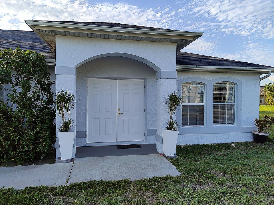 1st image of 2823 NW 10th Ter