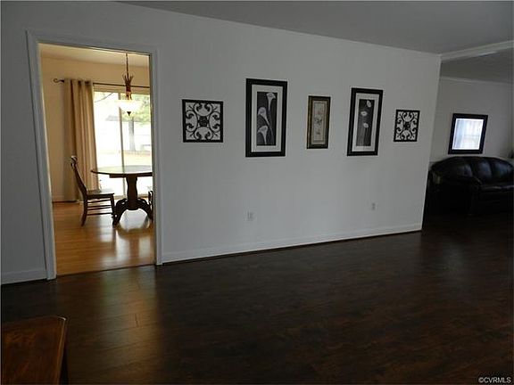 2nd image of 8353 Sherton Ct