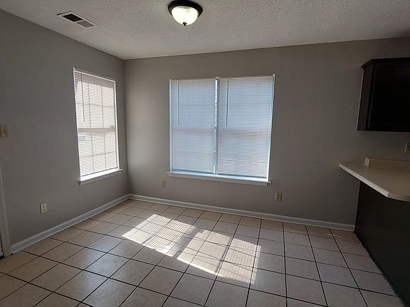 4th image of 3558 E Regency Park Cir