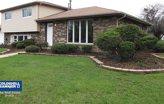 2nd image of 8601 Cranberry Ct