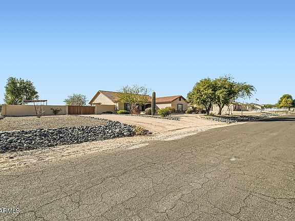 2nd image of 2345 W DIXON Lane