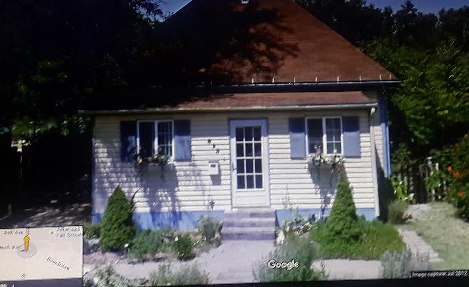 1st image of 625 N 8th St