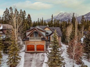 282 S Miskow Close, Canmore, AB T1W3G7
