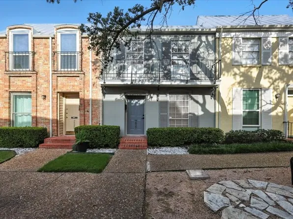 9827 Park Lane Ct, Dallas, TX 75220