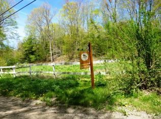 45 Mill Rd, Woodbury, CT 06798