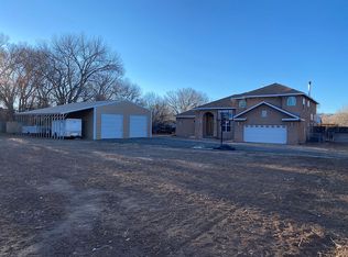81 Seis Corazones, Espanola, NM 87532