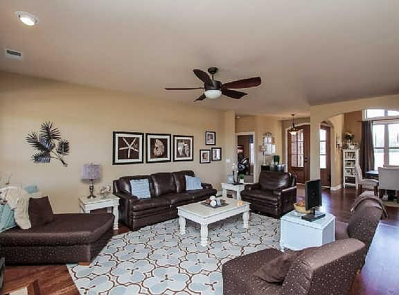 4th image of 1511 Foxland Blvd