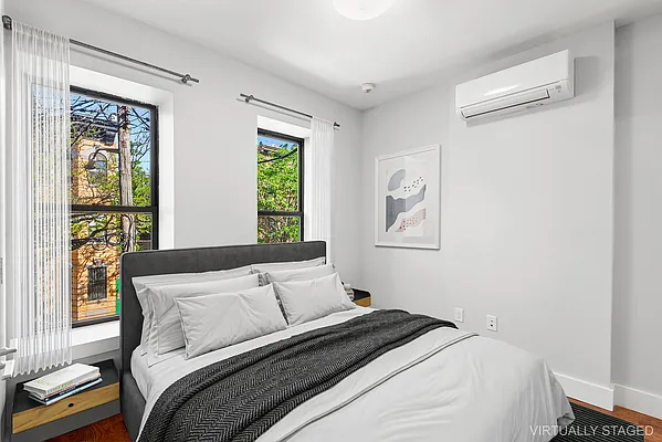 Rented by Compass | media 11