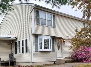 3 Kerri Lane #A, Hooksett, NH 03106