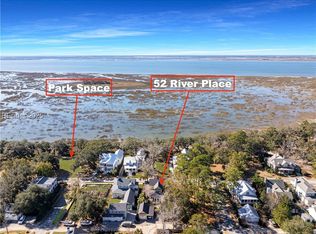 52 River Pl, Beaufort, SC 29906