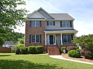 2960 Stonekirk Ct, Winston Salem, NC 27103