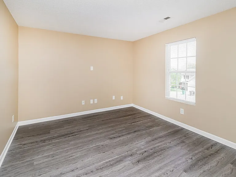 3005 Hunters Creek Ct — Photo 14