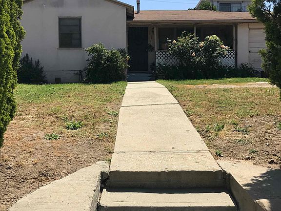 2nd image of 700 E Graves Ave