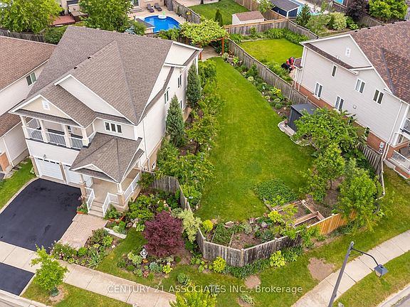 2nd image of 1321 Roper Dr
