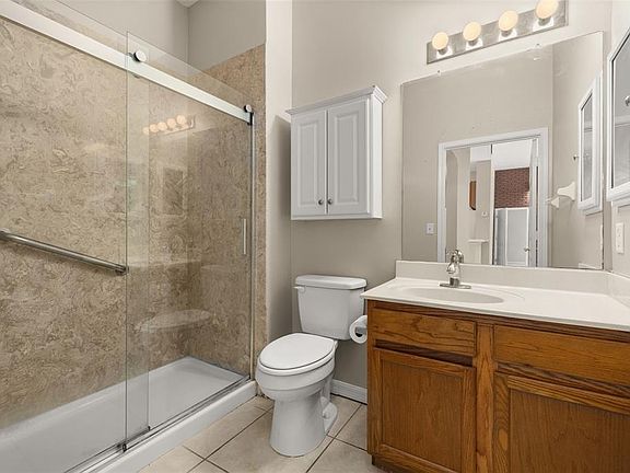 5th image of 949 WESTPARK DRIVE #106