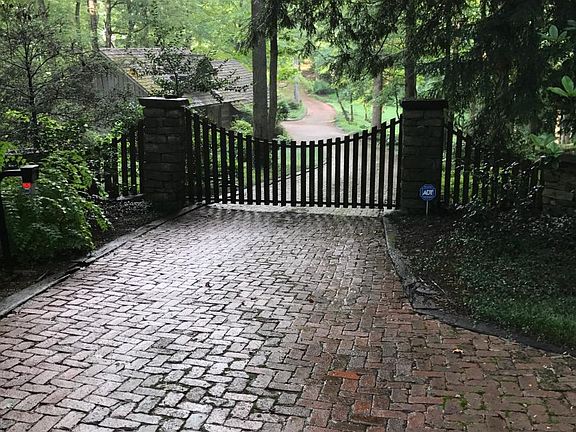 Gate Entry
