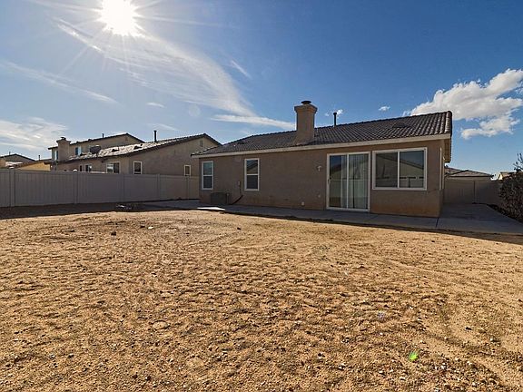 5th image of 15791 Desert Rock St
