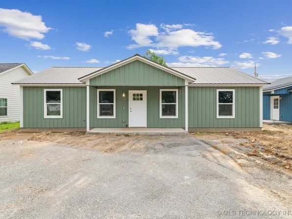 126 S Wilder St, Chouteau, OK 74337