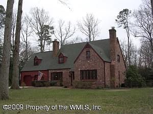 1st image of 111 Lake Dr