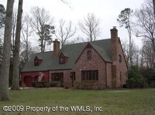 111 Lake Dr, Williamsburg, VA 23185