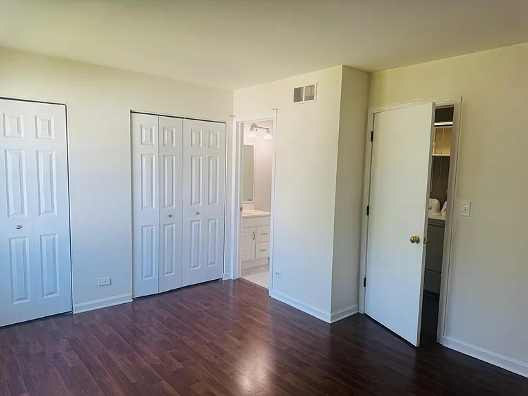 2454 Devonshire Ct #2454 — Photo 10