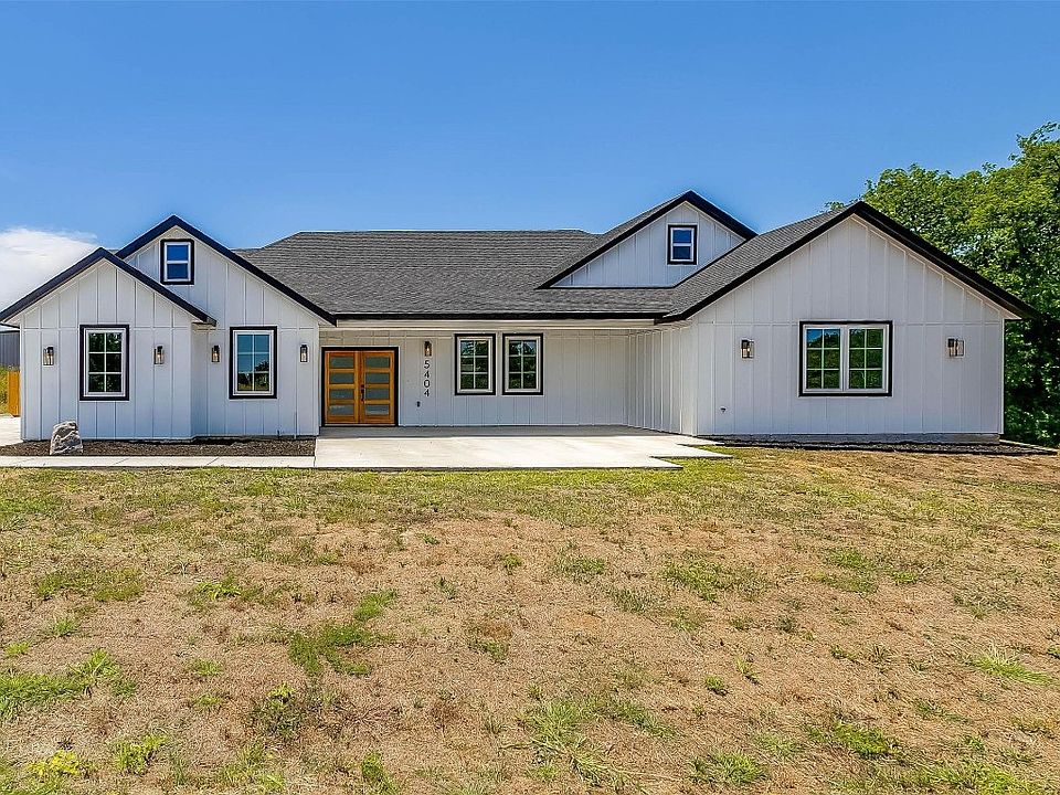 1st image of 5404 Harrys Pl
