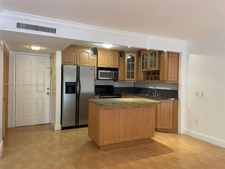 1st image of 9301 SW 92nd Ave APT A213