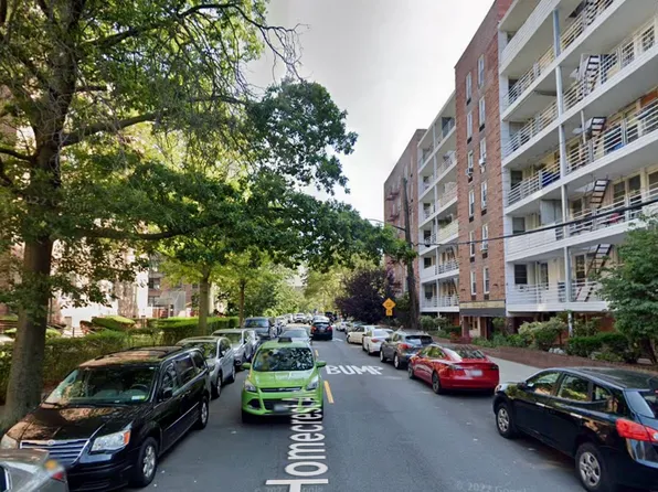 2626 Homecrest Avenue image 1 of 15