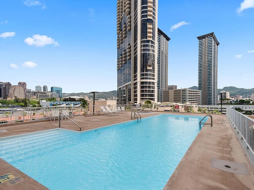 POHULANI SENIOR LIVING APARTMENTS