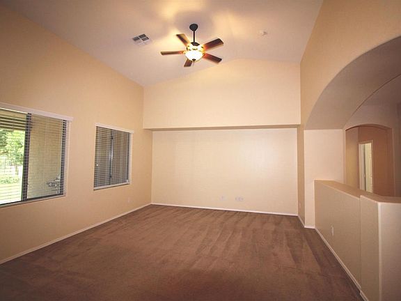 4th image of 2359 E Sequoia Dr