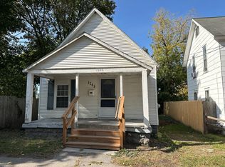 1745 Cusick Pl NW, Grand Rapids, MI 49505