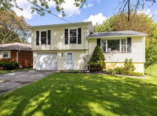 222 Waldorf Ave, Rochester, NY 14606