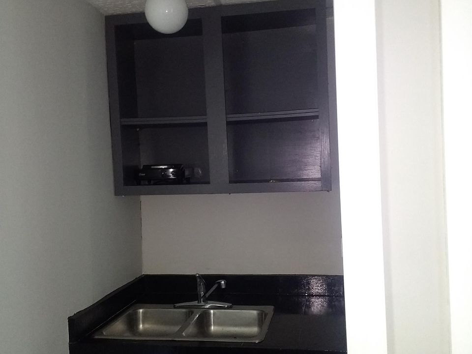 Mini Kitchen sink area