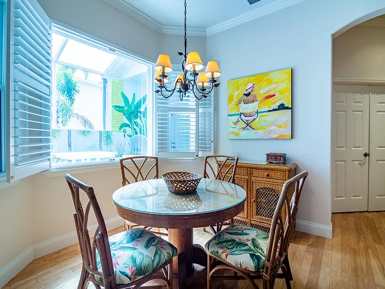 4070 Alamanda Key Dr — Photo 46