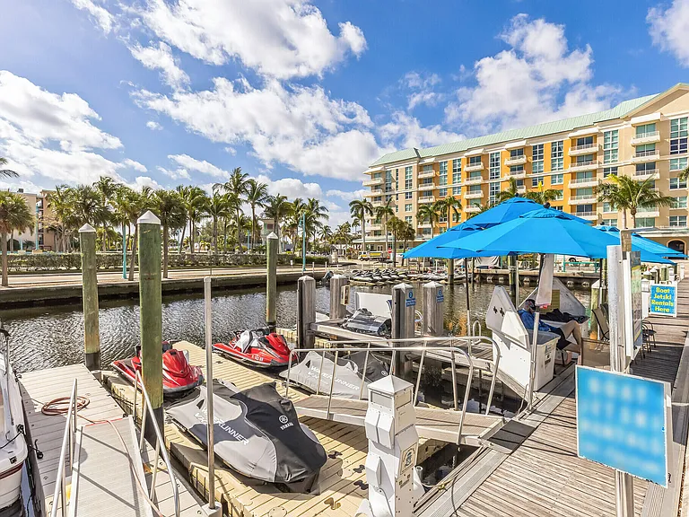 700 E Boynton Beach Blvd #511 — Photo 24
