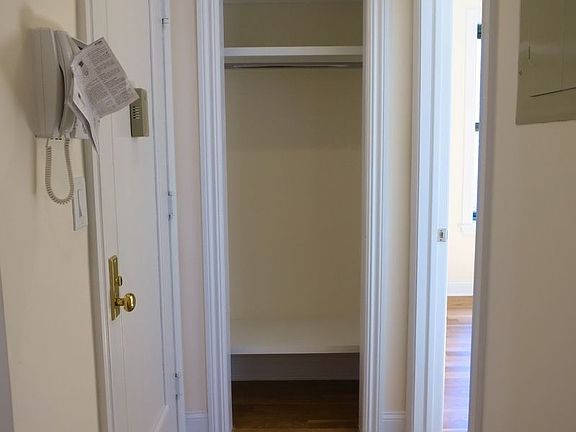 3rd image of 512 E 79th St APT 5C