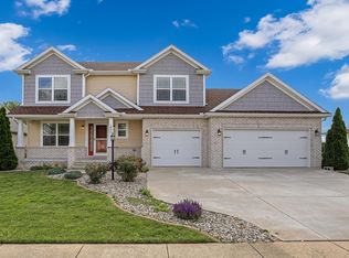 1822 Bohn Cir, Urbana, IL 61802