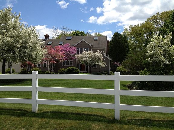 4th image of 98 Dow Road