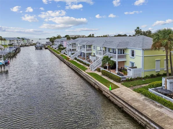 5116 BEACH DRIVE SE #D, ST PETERSBURG, FL 33705