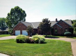 2827 Covey Ln, Jefferson City, MO 65109
