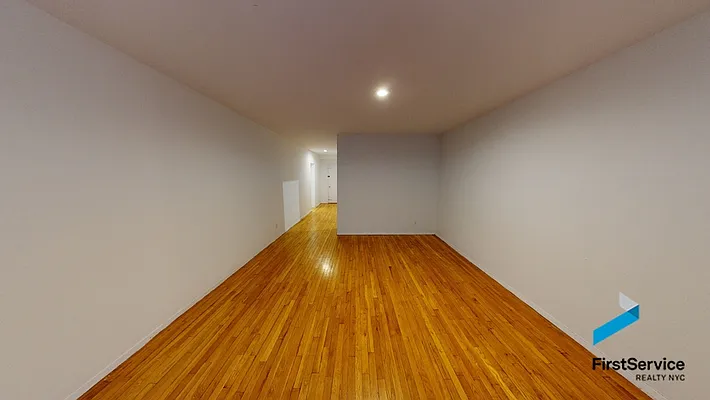 Rented by FirstService Realty (legacy) | media 19