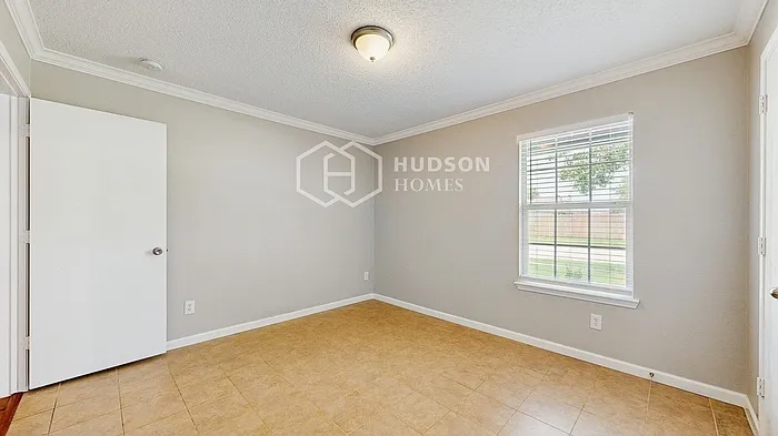 2209 Teddy Roosevelt Dr — Photo 20