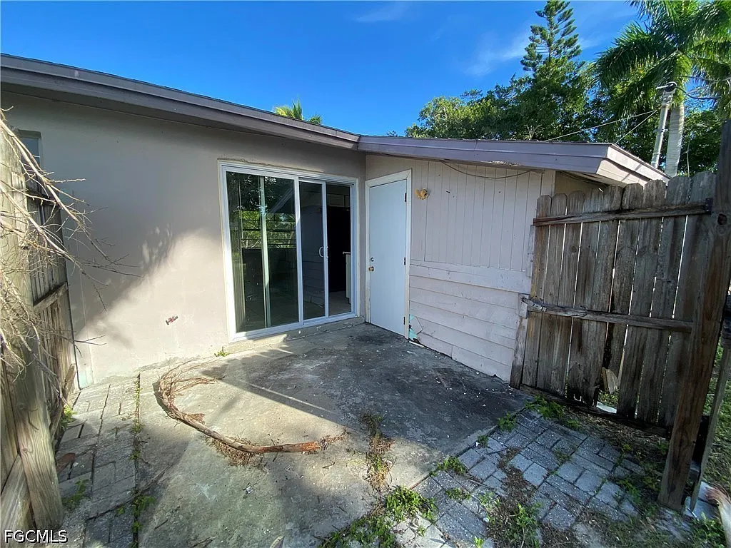 2 bed, 1.0 bath, 764 sqft, $1,650 — Photo 3