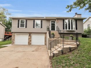 18230 S Troost St, Olathe, KS 66062