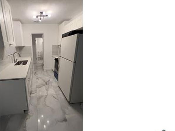 331 SW 1st Ct APT 1