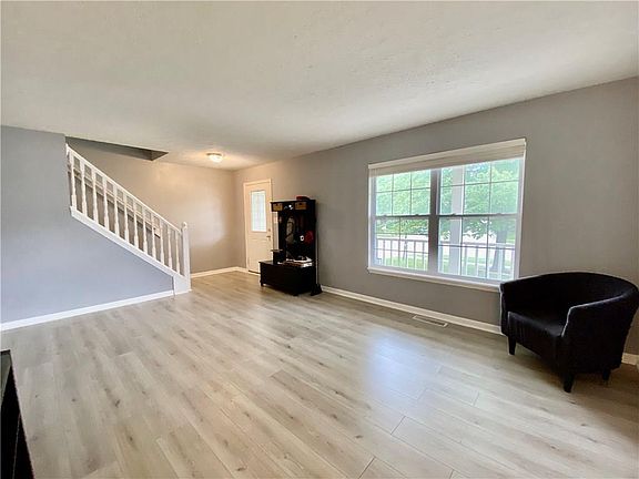 4th image of 7820 Whitaker Valley Blvd