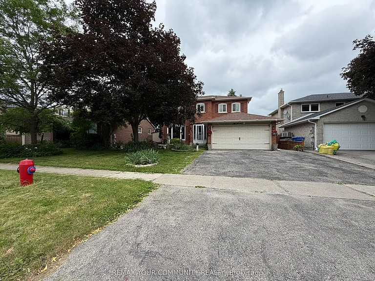 209 Yorkshire Dr — Photo 34