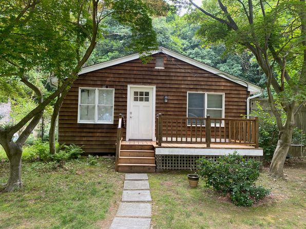 (undisclosed Address)