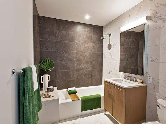 4th image of 86 Fleet Pl APT 12S